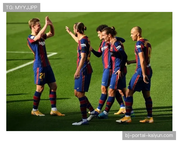 “三节战罢,水星与王牌的进攻大战,双方合计已得165分” “三节战罢,水星与王牌的进攻大战,双方合计已得165分”